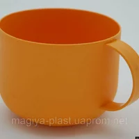 Пластмассовая кружка "бочка" 500 мл (оранжевый цвет)