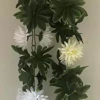 Штучні квіти оптом. Хризантема цепь біла кремова