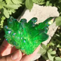 Натуральний камінь кварц із зеленим напиленням. Мінерал Green quartz. Празем 70g. Зелений кварц